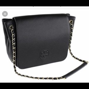 NWOT Tory Burch Bombe small flap purse